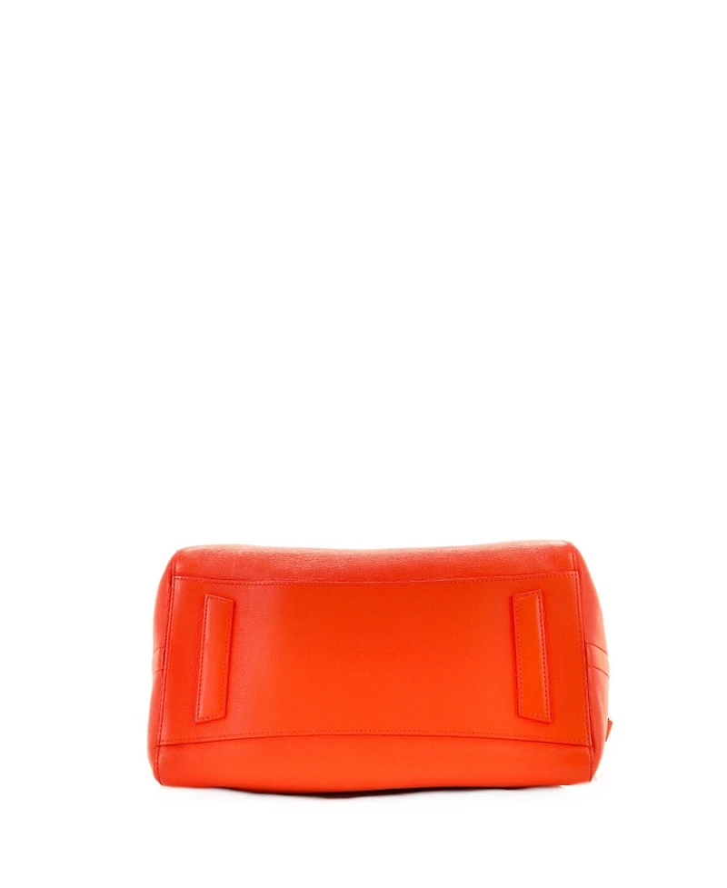 Pre-Owned Givenchy Medium Antigona Bag Leather