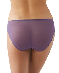 Wacoal Women's Embrace Lace Bikini Underwear 64391