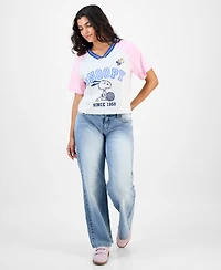 Love Tribe Juniors' Snoopy Tennis V-Neck T-Shirt