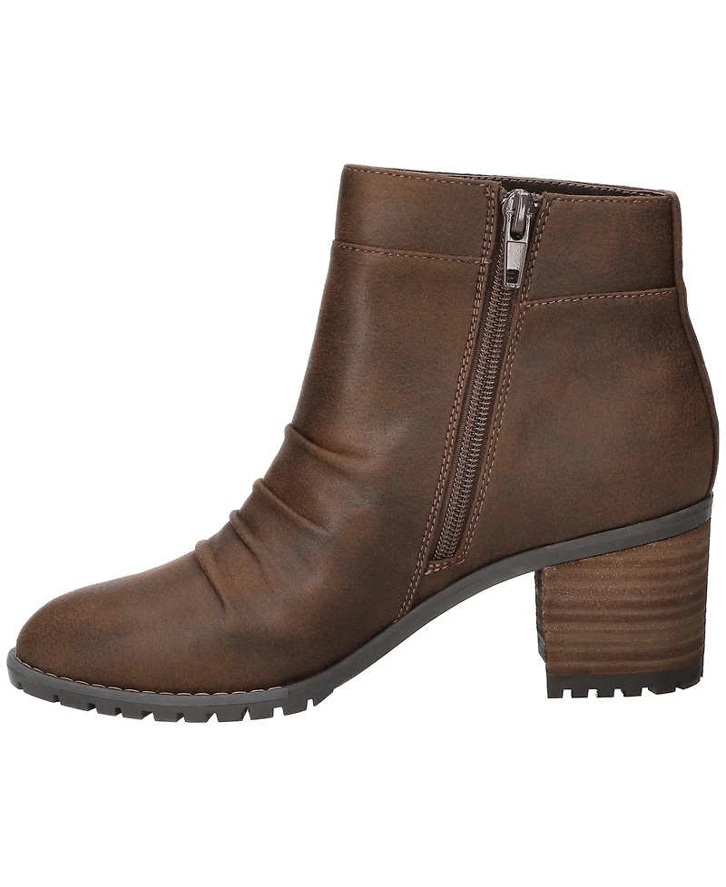 Bella Vita Women's Janita Block Heel Ankle Booties