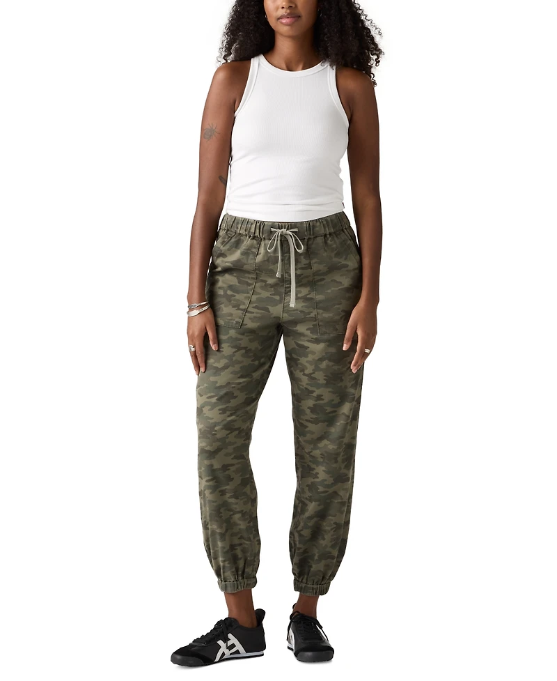Levi's Women's Mid-Rise Essential Joggers