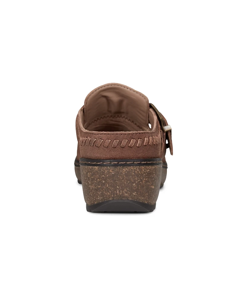 Earth Women's Kay Stitched Round Toe Clogs