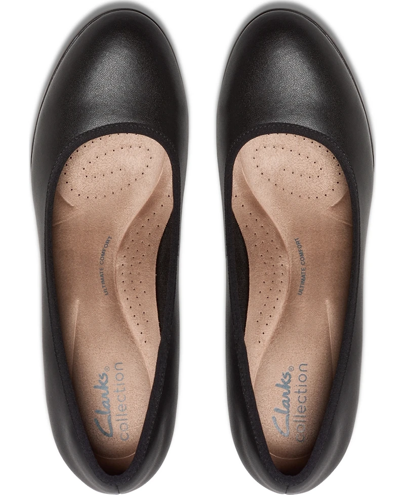 Clarks Women's Bayla Carly Slip On Dress Pumps