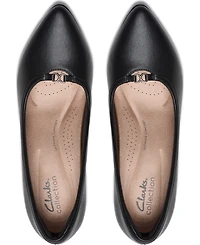Clarks Women's Kataleyna West Slip-On Pumps