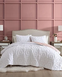 Betsey Johnson Rainbow Stitch Reversible 3-Pc. Quilt Set, King