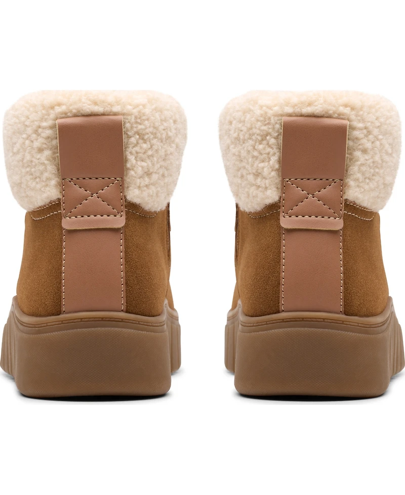 Clarks Women's Mykah Izzy Cozy Lace-Up Booties