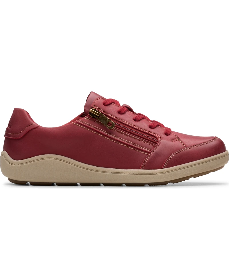 Clarks Women's Bryianne Bayla Round Toe Sneakers