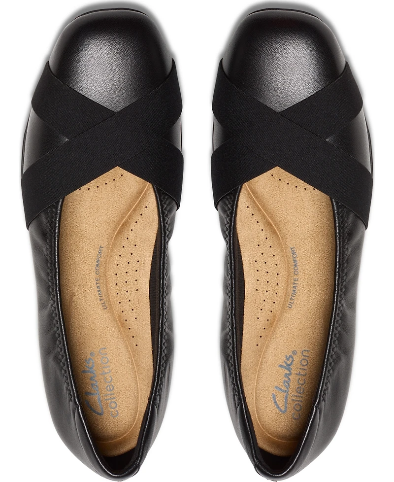 Clarks Women's Jazmynn Gem Round Toe Flats