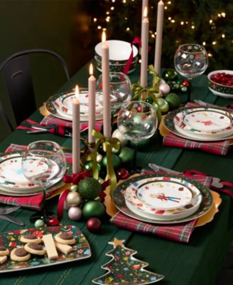 Lenox Nutcracker Holiday Dinnerware Collection