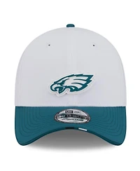 New Era Men's White/Midnight Green Philadelphia Eagles 2025 Nfl Training Camp 39THIRTY Flex Hat