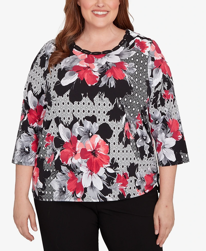 Alfred Dunner Plus Patchwork Diamond Floral Crew Neck Top