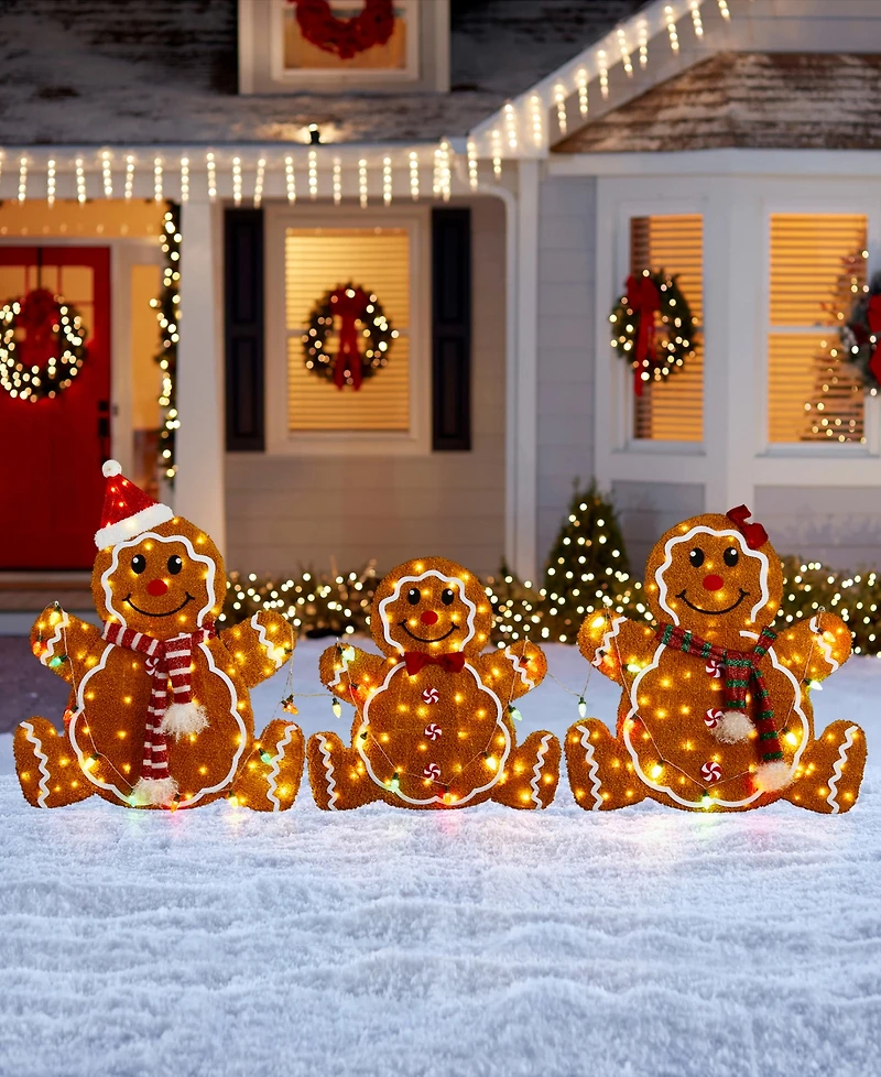 Glitzhome Lighted Fabric Christmas 2D Gingerbread Family Outdoor Decor, Set of 3