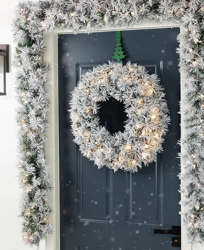 Glitzhome 24" Pre-Lit Snow Flocked Pine Christmas Wreath