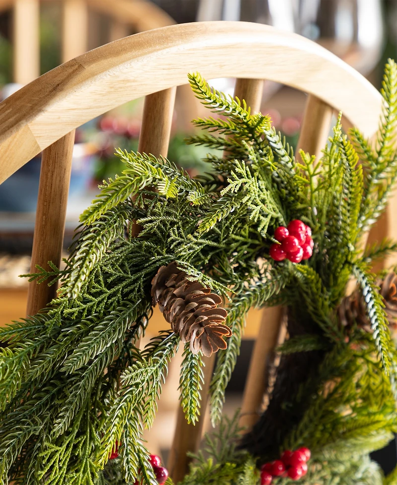 Glitzhome Polyethylene Christmas Mini Dripping Wreaths, Set of 2