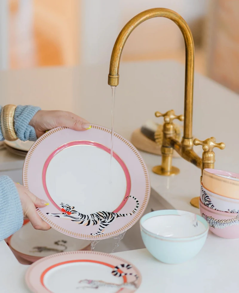 Yvonne Ellen Animal Dinner Plates, Set of 4