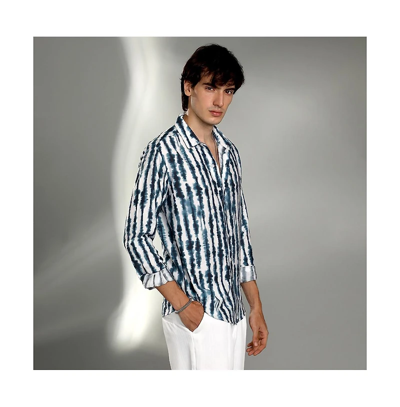 Campus Sutra Men's Indigo Blue & Daisy White Ink-Striped Shirt