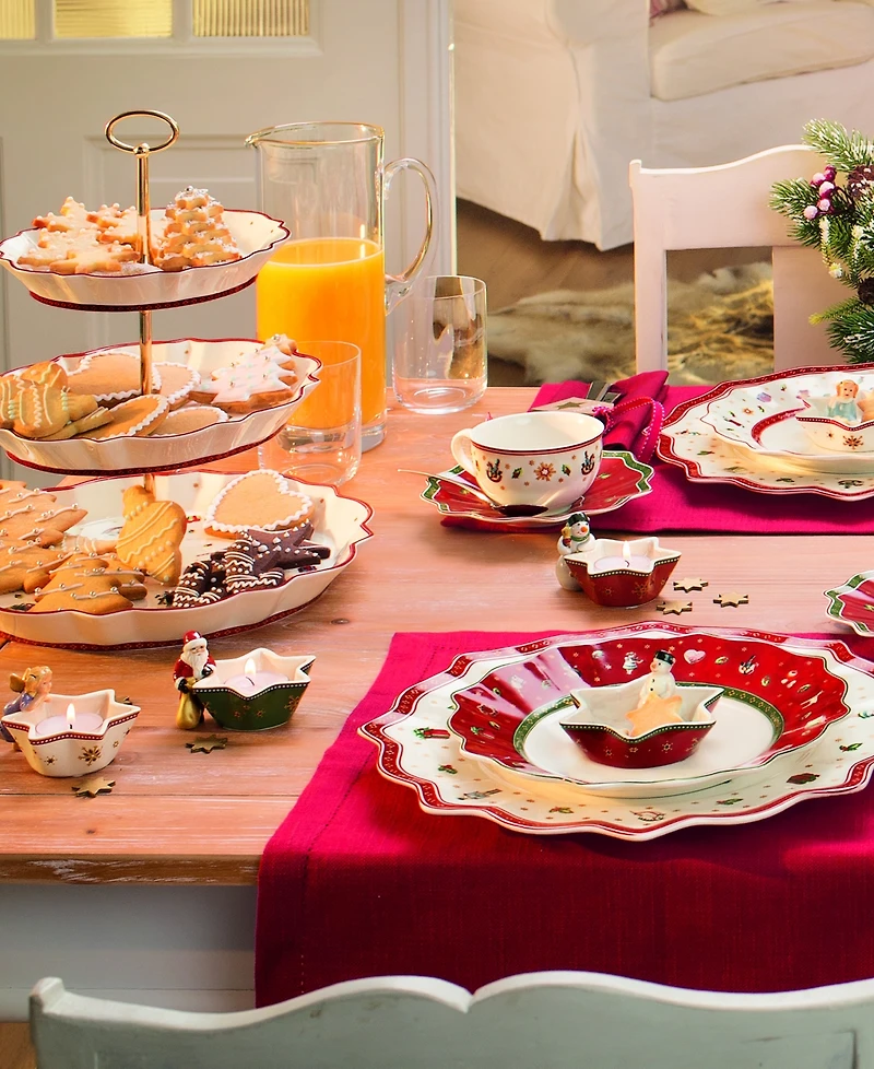 Villeroy & Boch Winter Bakery 3-Tiered Server