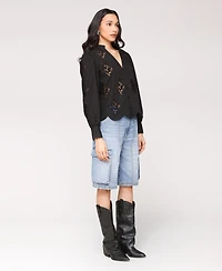 Avec Les Filles Women's Puff Sleeve Cropped Lace Scallop Button Up Blouse