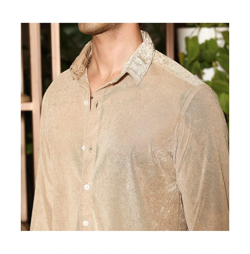 Campus Sutra Men's Solid Velvet Shirt
