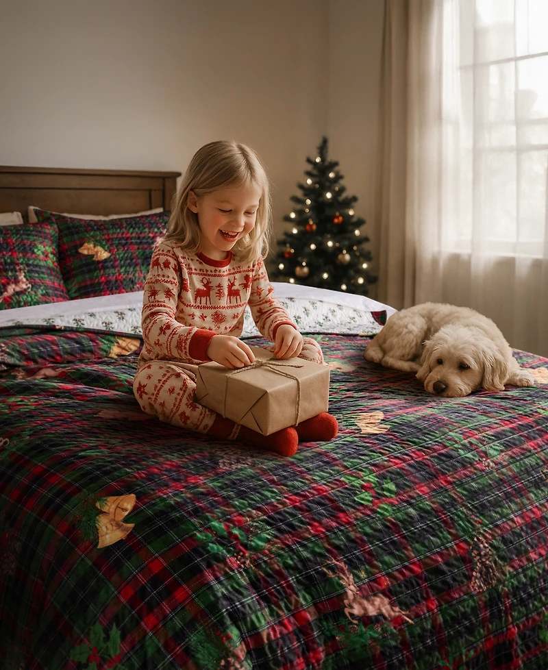Levtex Home Merry Tartan Reversible Quilt, King/California King