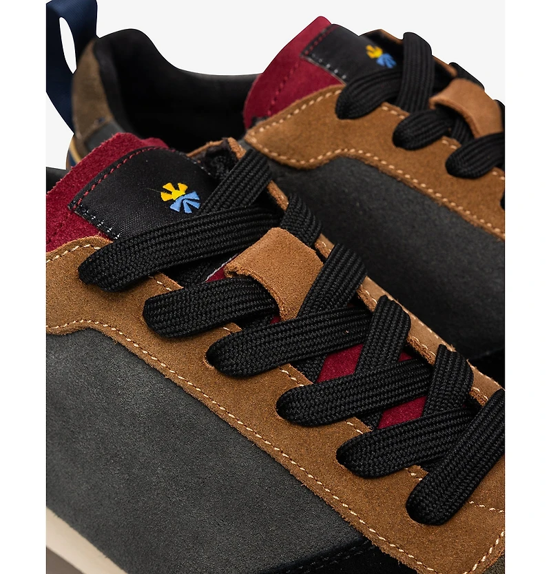 Freshy Men's Smoove Trainer Deluxe Sneaker