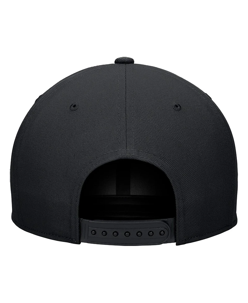 Nike Men's and Women's Black England National Team Pro Snapback Hat