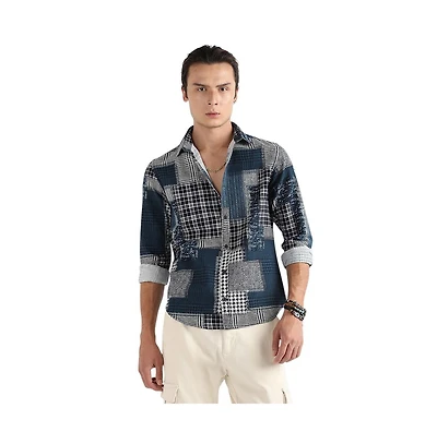 Campus Sutra Men's Navy Blue Herringbone Block Shirt