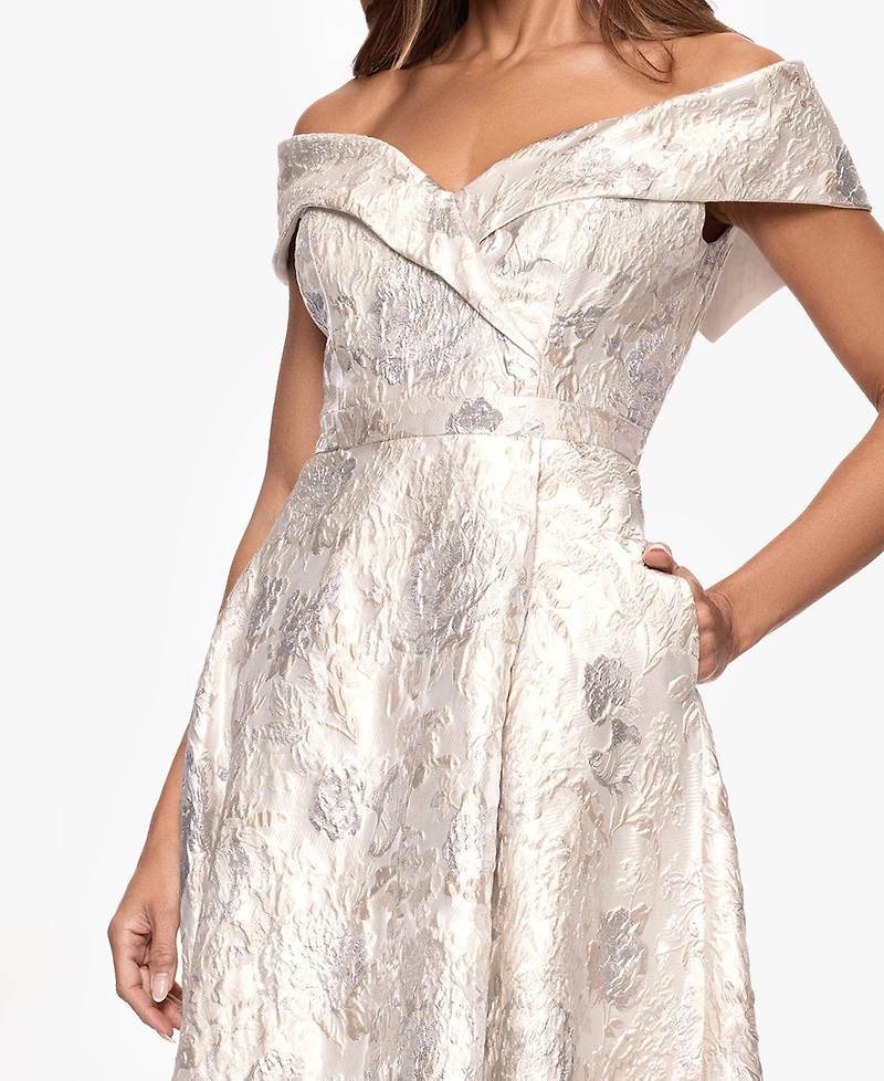 Xscape Women's Short Sleeve Maxi Dress