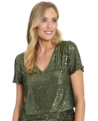 Muse Women's V-Neck Crop Top