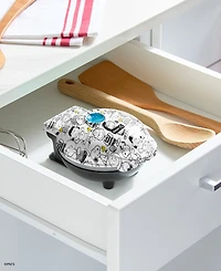 Dash Peanuts 75th Anniversary Mini Waffle Maker