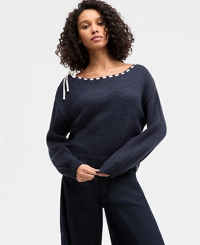 Hooked Up by Iot Juniors' Bow Boat-Neck Sweater