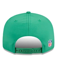 New Era Men's Kelly Green Philadelphia Eagles 2025 Sideline Throwback Split Panel 9FIFTY Snapback Hat