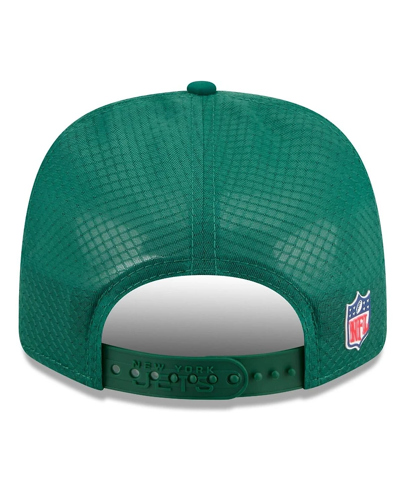 New Era Men's Green New York Jets 2025 Sideline 9SEVENTY Trucker Adjustable Hat