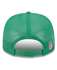 New Era Men's Kelly Green Philadelphia Eagles 2025 Sideline Throwback 9SEVENTY Trucker Adjustable Hat
