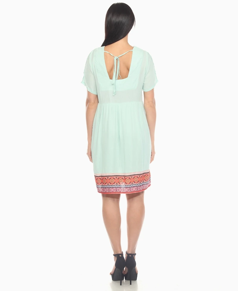 White Mark Women's Short Sleeve Embroidered V-Neck Shift Dress