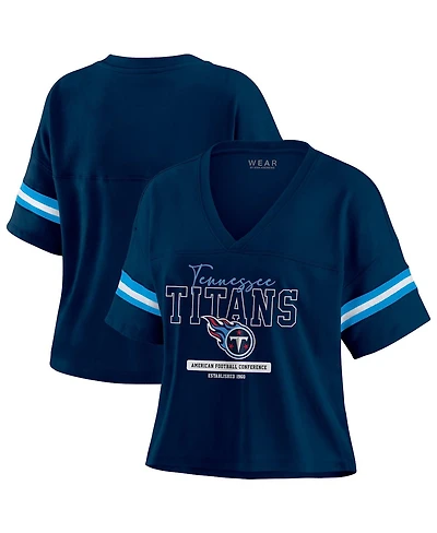 Wear by Erin Andrews Women's Navy Tennessee Titans Color Block Boxy Modest Crop V-Neck T-Shirt