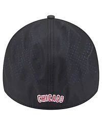 New Era Men's Black Chicago Cubs Night 39THIRTY Flex Hat