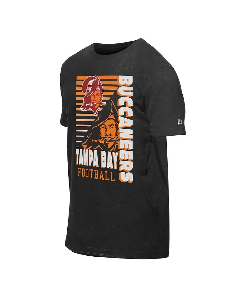 New Era Men's Black Tampa Bay Buccaneers Retro Logo Enzyme Washed Oversized T-Shirt