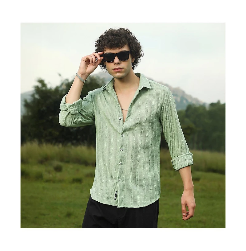 Campus Sutra Men's Wicker-Tactile Shirt