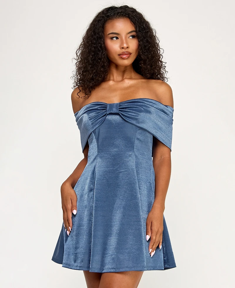 Seni & Cade Juniors' Shimmer Off-The-Shoulder Bow Front Dress