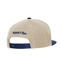 Mitchell & Ness Men's Cream New York Yankees Subway Series Matchup Pro Pinch Snapback Hat