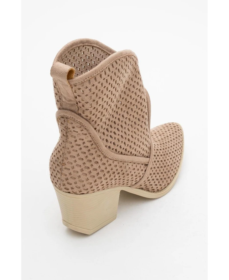 Prologue Shoes Pera Block Heel Boot (Women)