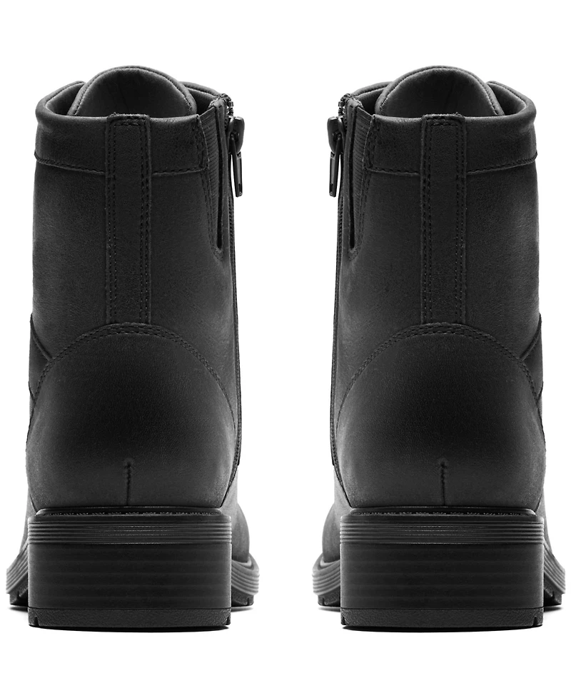 Clarks Collection Women's Hearth Parker Block Heel Booties