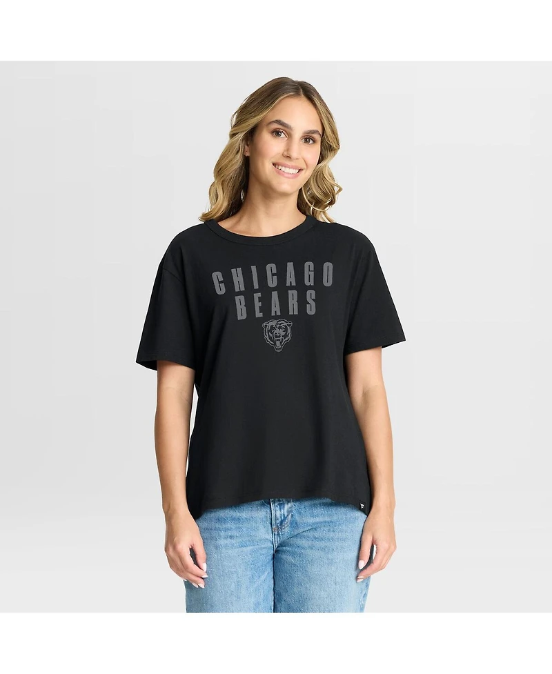 Fanatics Women's Black Chicago Bears Blackout Kneel Down Legacy T-Shirt