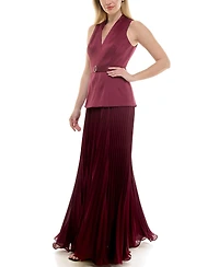 Taylor Women's V-Neck Pleat Detail Dress
