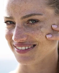 FRE Glow Me + Lightweight Tinted Moisturizer Spf 30, 1.69oz.
