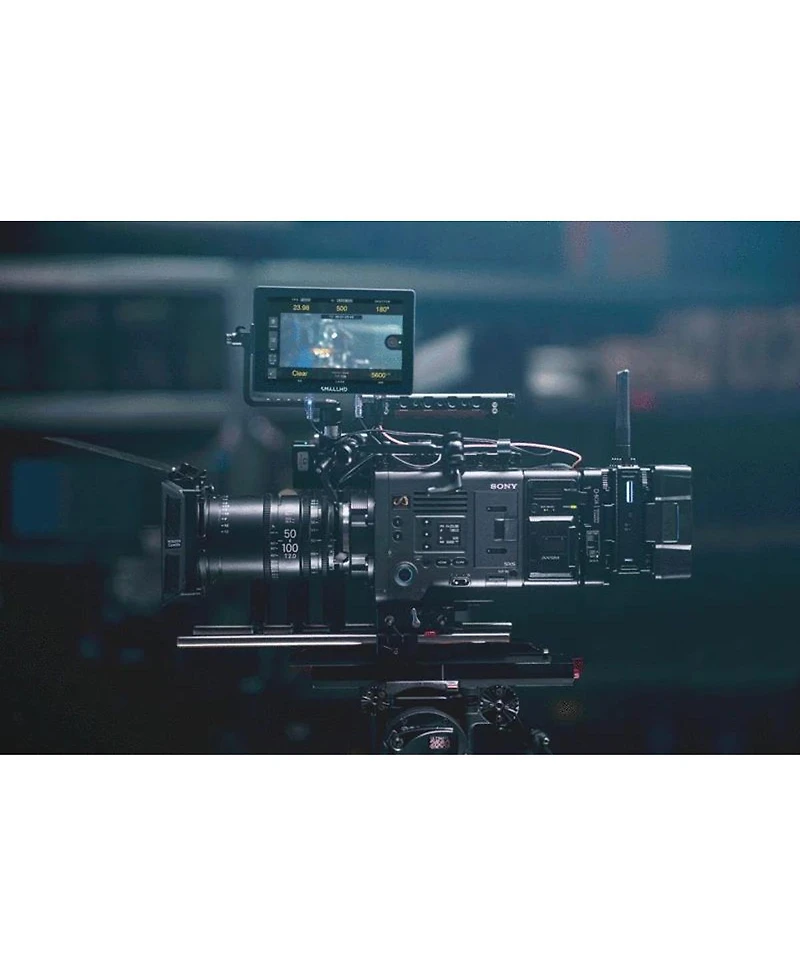 SmallHD Cine 7" Full Hd Ips Lcd Touchscreen On-Camera Monitor Kit with Camera Control Software License + Control Cable