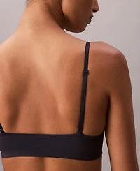 Calvin Klein Women's Invisibles Gel Wire Lightly Lined Bralette QF7142