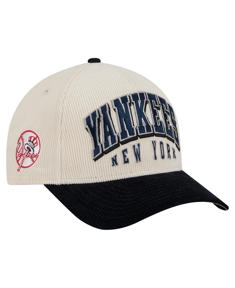 New Era Men's Cream/Navy New York Yankees Sided Corduroy 9FORTY A-Frame Adjustable Hat