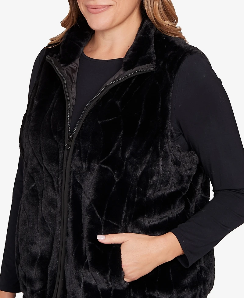 Hearts Of Palm Plus Solid Polyester Vest